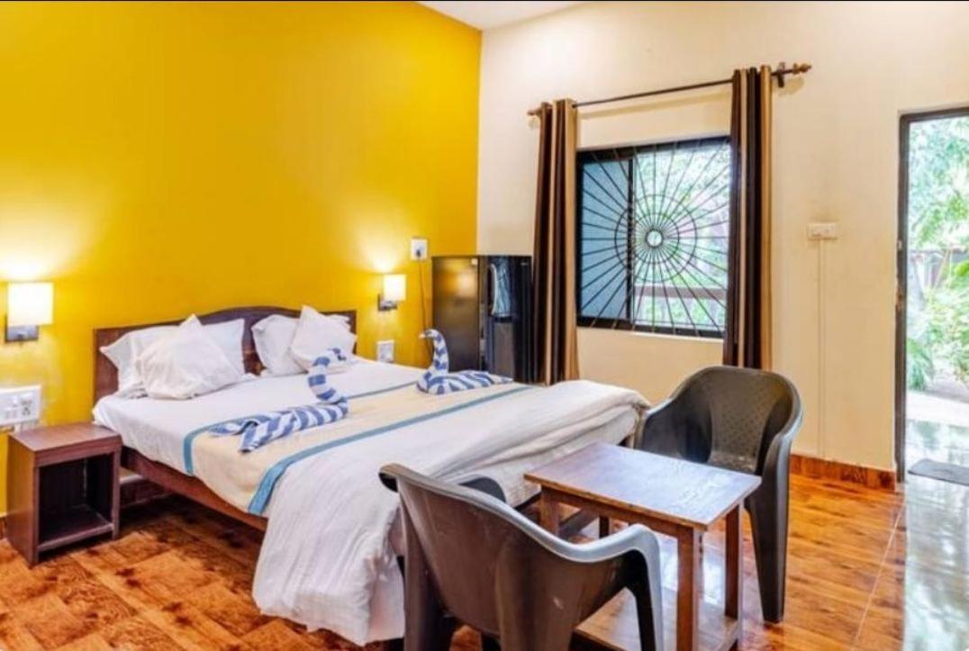 Royalstar Resort Vagator Extérieur photo