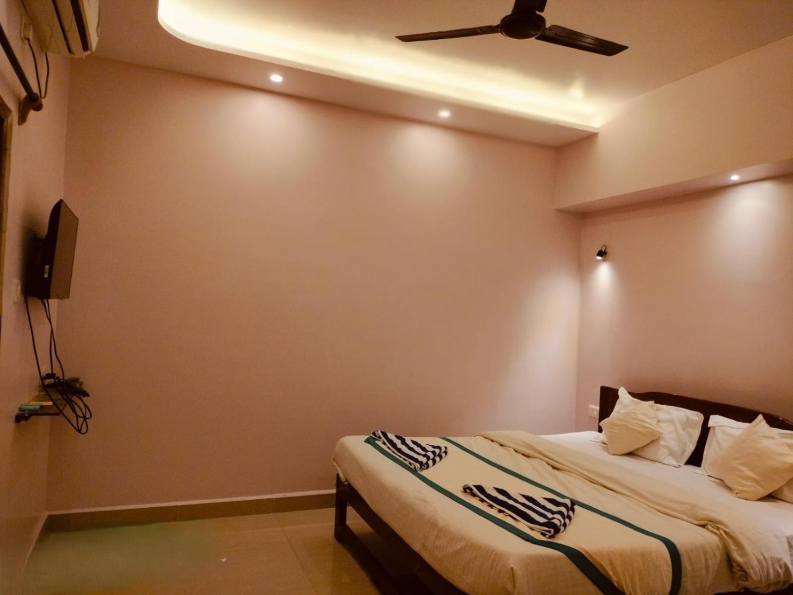 Royalstar Resort Vagator Extérieur photo